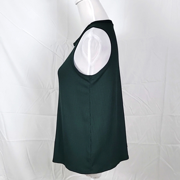 Old Navy Size S Luxe Dark Green Sleeveless Top, Excellent Used Condition - Picture 3 of 13